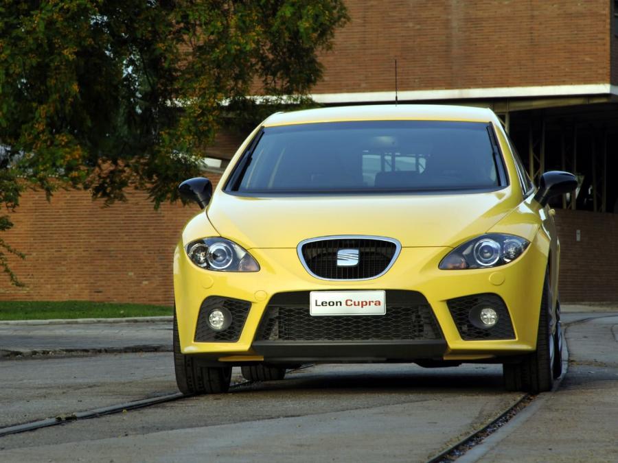  Seat Leon Cupra 2006 года  (фото 11 из 17)